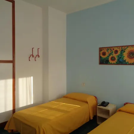 Siris Hotel